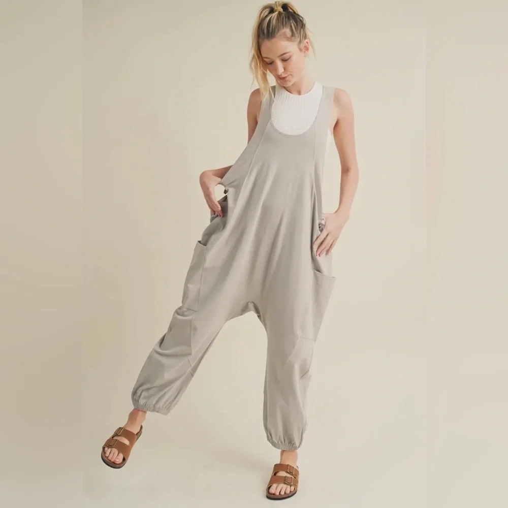 Pinkblush stretch jumpsuit nwot